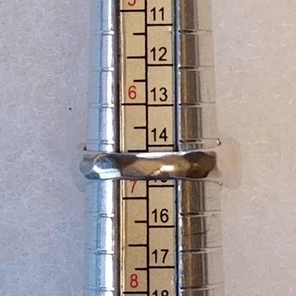 Silpada Sterling Silver Flip Ring - Picture 4 of 12